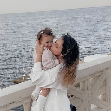 Interview mit einer jungen und verliebten Mutter!